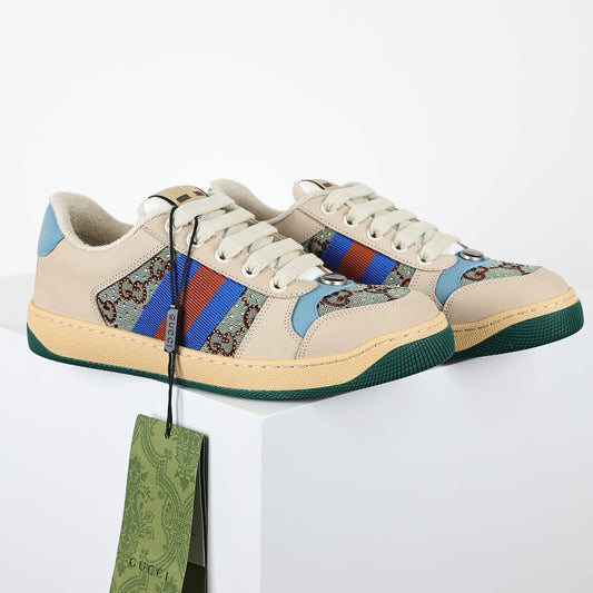 Gucci Screener Low-Top Sneakers – GG Supreme Canvas with Sky Blue Leather Trim & Green Sole