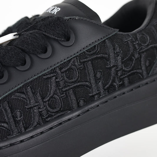 Dior B33 Low-Top Sneakers – Triple Black Oblique