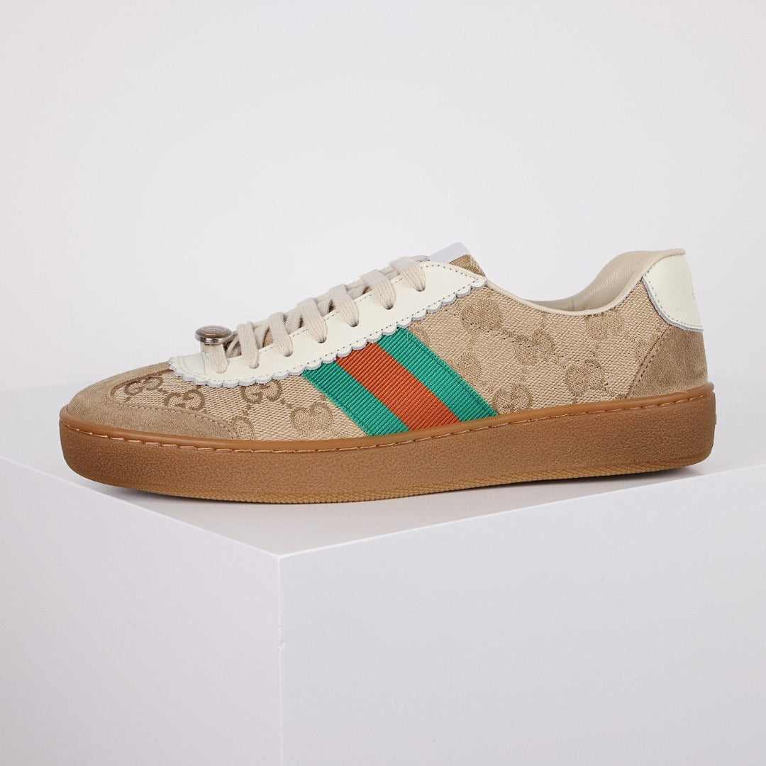 Gucci Retro Trainer Sneaker 015 - view 9