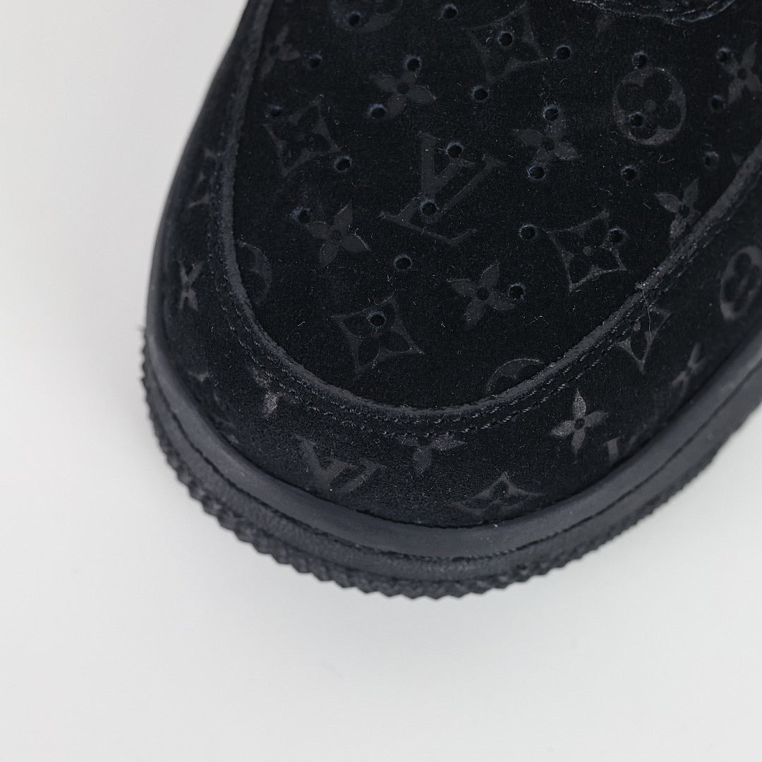 Louis Vuitton x Nike Air Force 1 Sneaker 022 - view 5