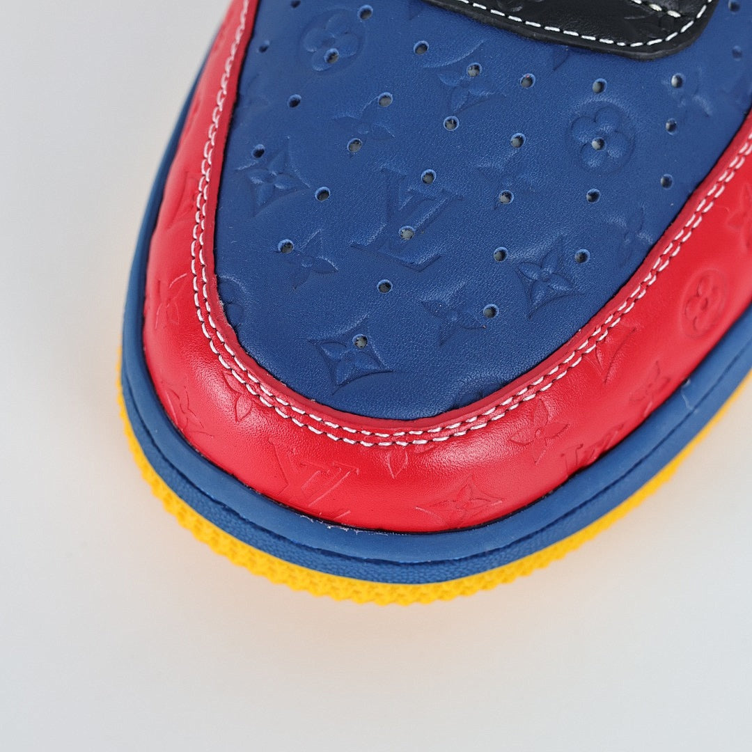Louis Vuitton x Nike Air Force 1 Sneaker 024 - view 5