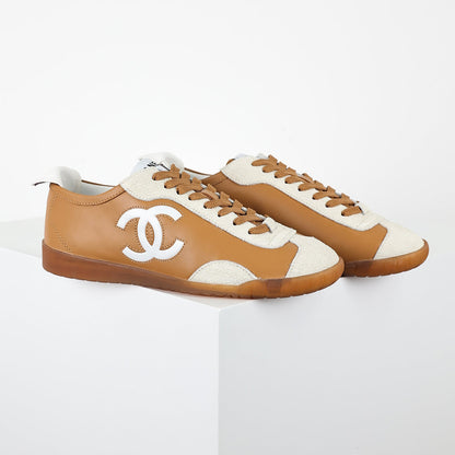Chanel CC Logo Retro Sport Sneakers – Caramel Leather & Cream Suede with Gum Sole