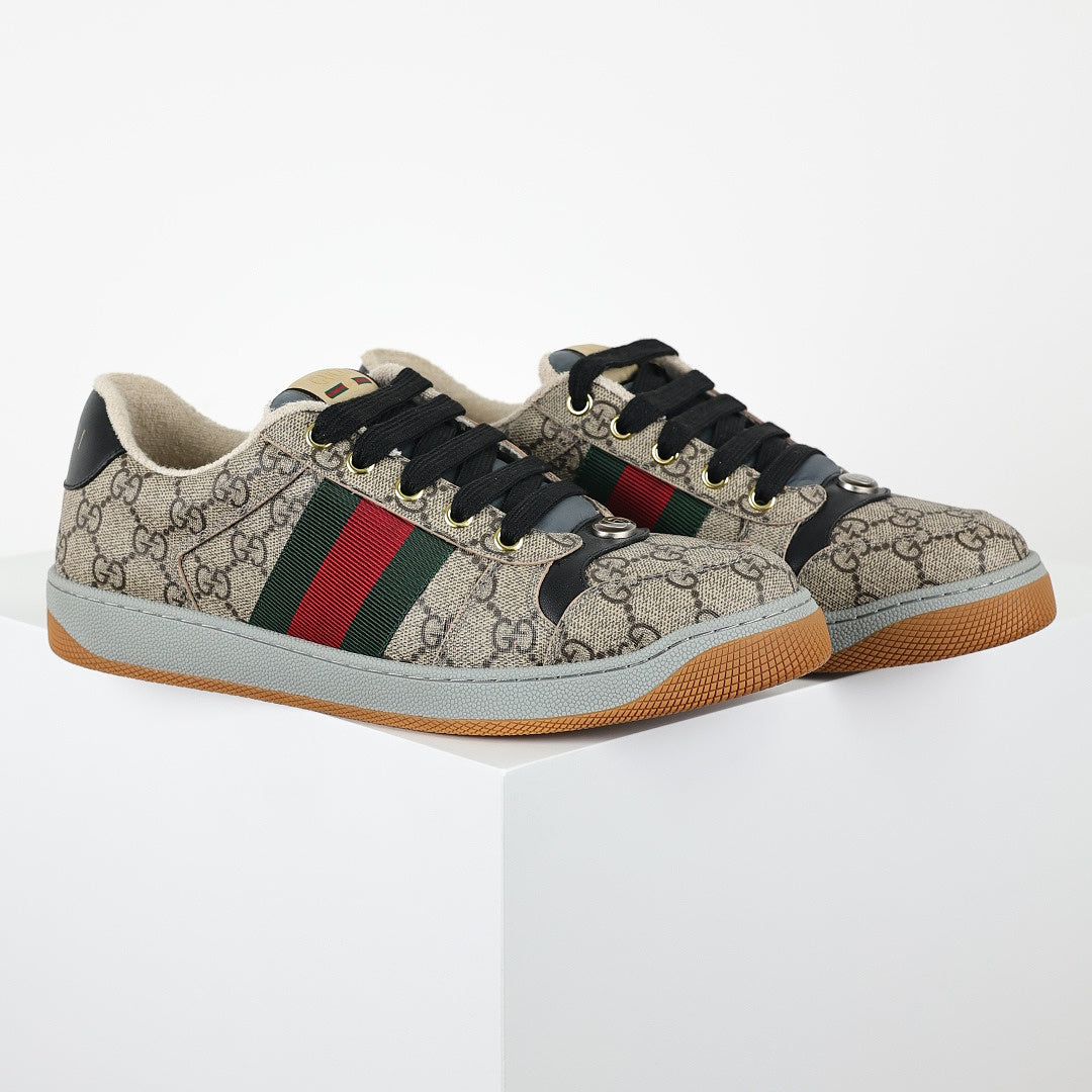 Gucci Screener Low-Top Sneakers – Full GG Supreme Canvas with Black Trim & Web Stripe