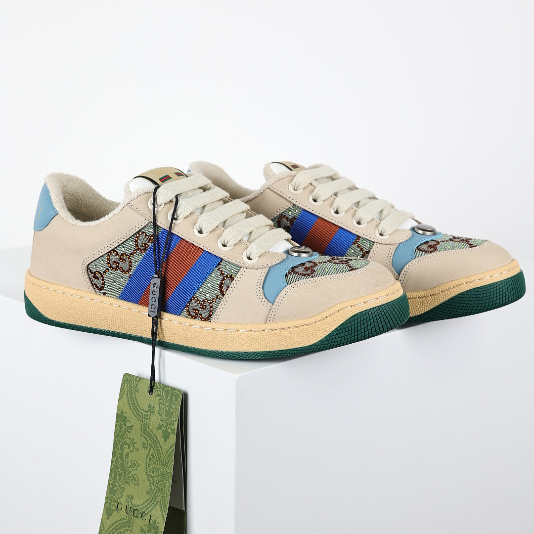Gucci Screener Low-Top Sneakers – GG Supreme Canvas with Sky Blue Leather Trim & Green Sole