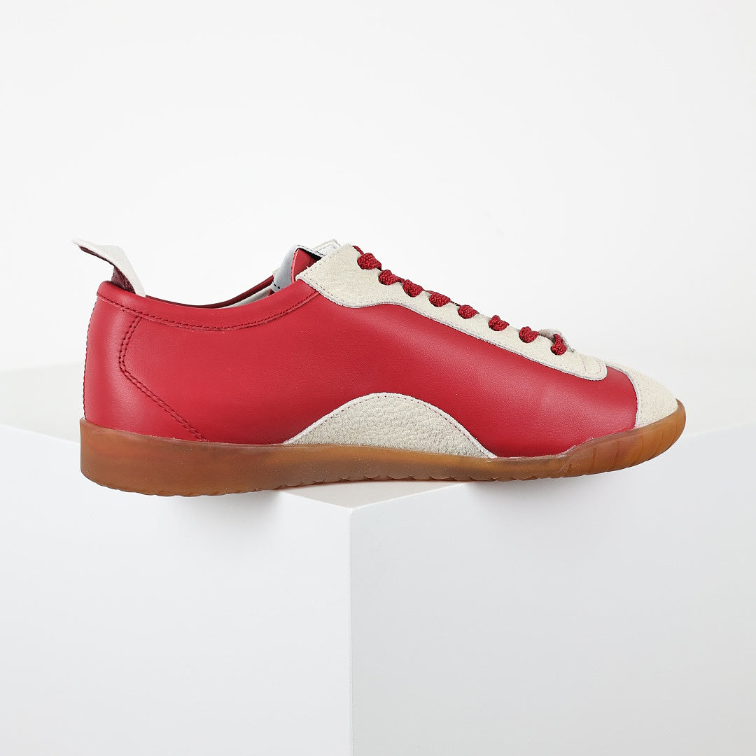 Chanel CC Logo Retro Sport Sneakers – Red Leather & Cream Suede with Gum Sole