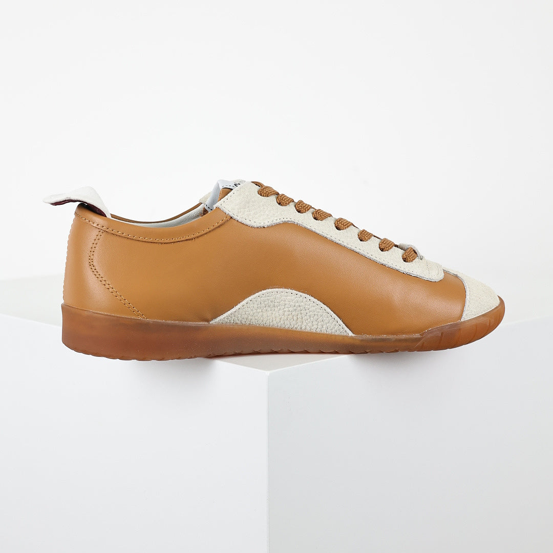 Chanel CC Logo Retro Sport Sneakers – Caramel Leather & Cream Suede with Gum Sole