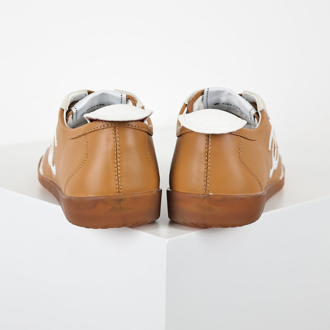 Chanel CC Logo Retro Sport Sneakers – Caramel Leather & Cream Suede with Gum Sole