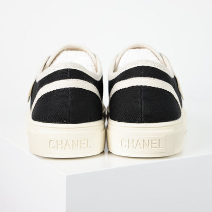 Chanel Limited Edition Low-Top Canvas Sneakers – Black & White with CC Logo Patch