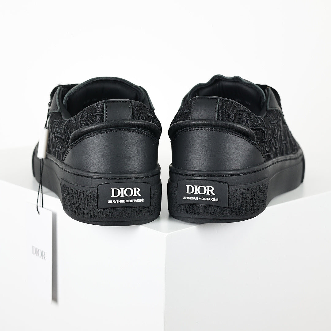 Dior B33 Low-Top Sneakers – Triple Black Oblique