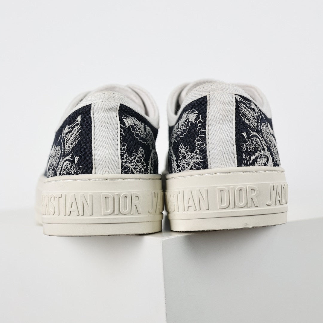 Dior Walk'n'Dior Low-Top Sneakers – Navy Toile de Jouy Embroidered Canvas