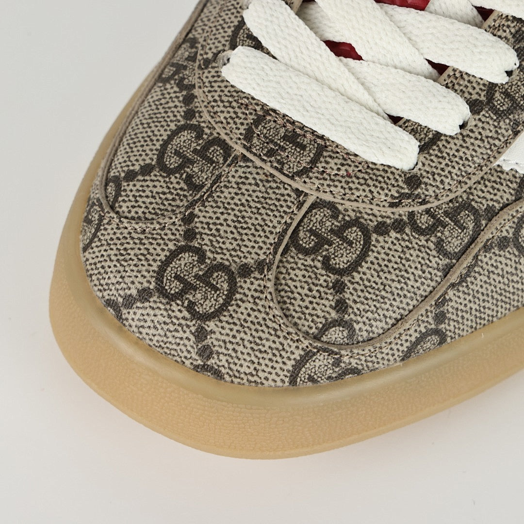 Gucci Retro Trainer Sneaker 001 - view 5