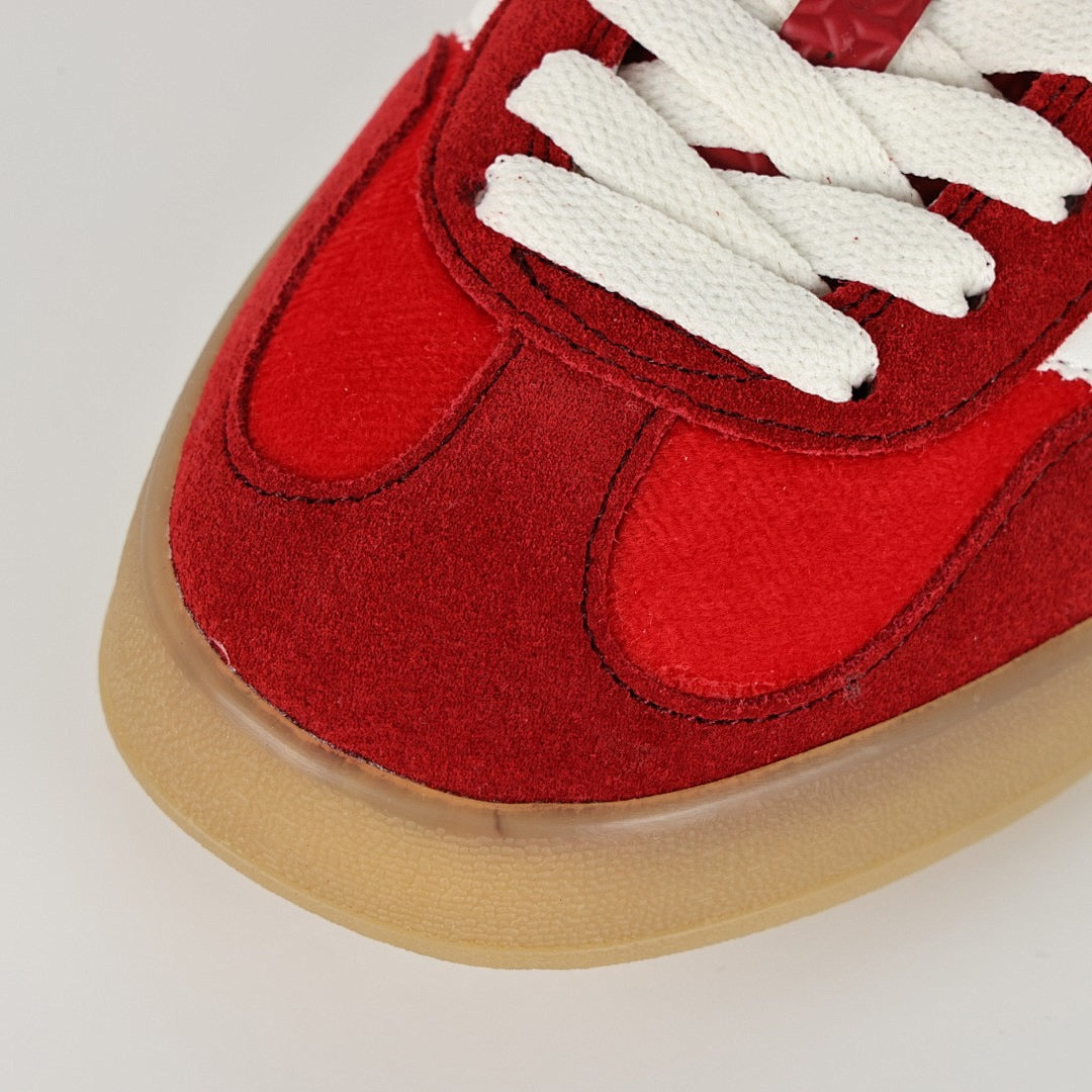 Gucci Retro Trainer Sneaker 002 - view 5