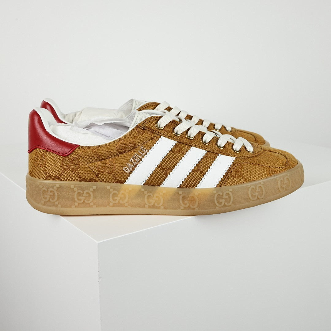 Gucci Retro Trainer Sneaker 006 - view 3