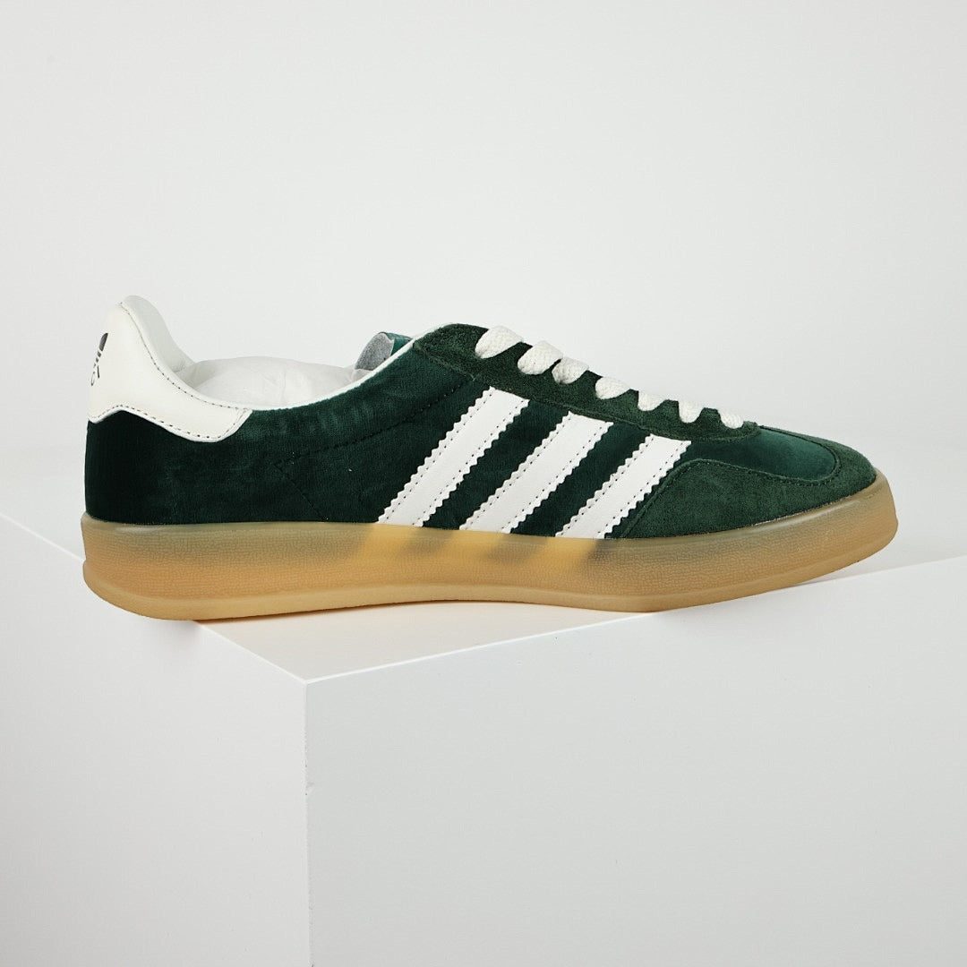 Gucci Retro Trainer Sneaker 010 - view 7