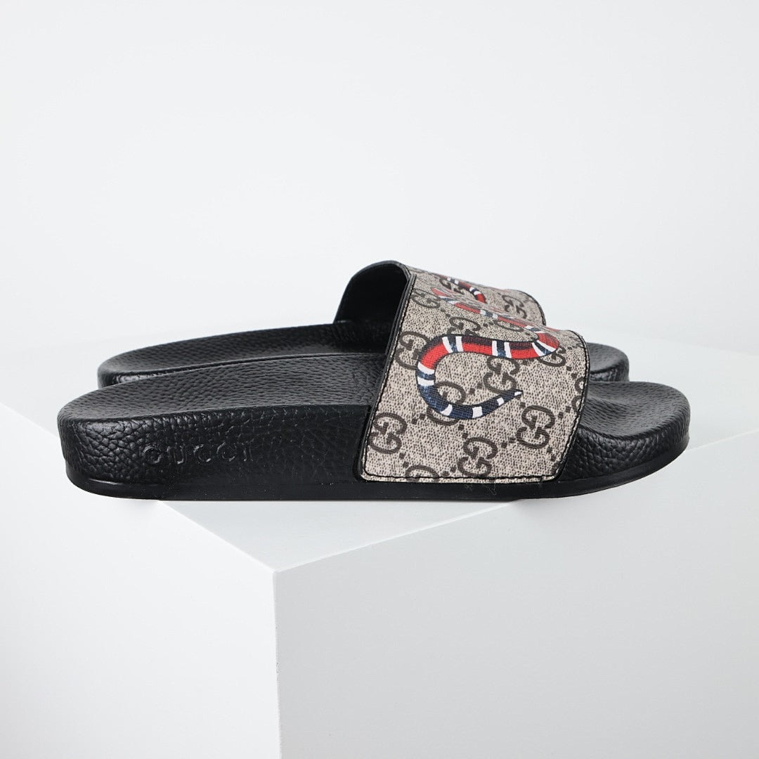 Gucci Slide Sandal 010 - view 3