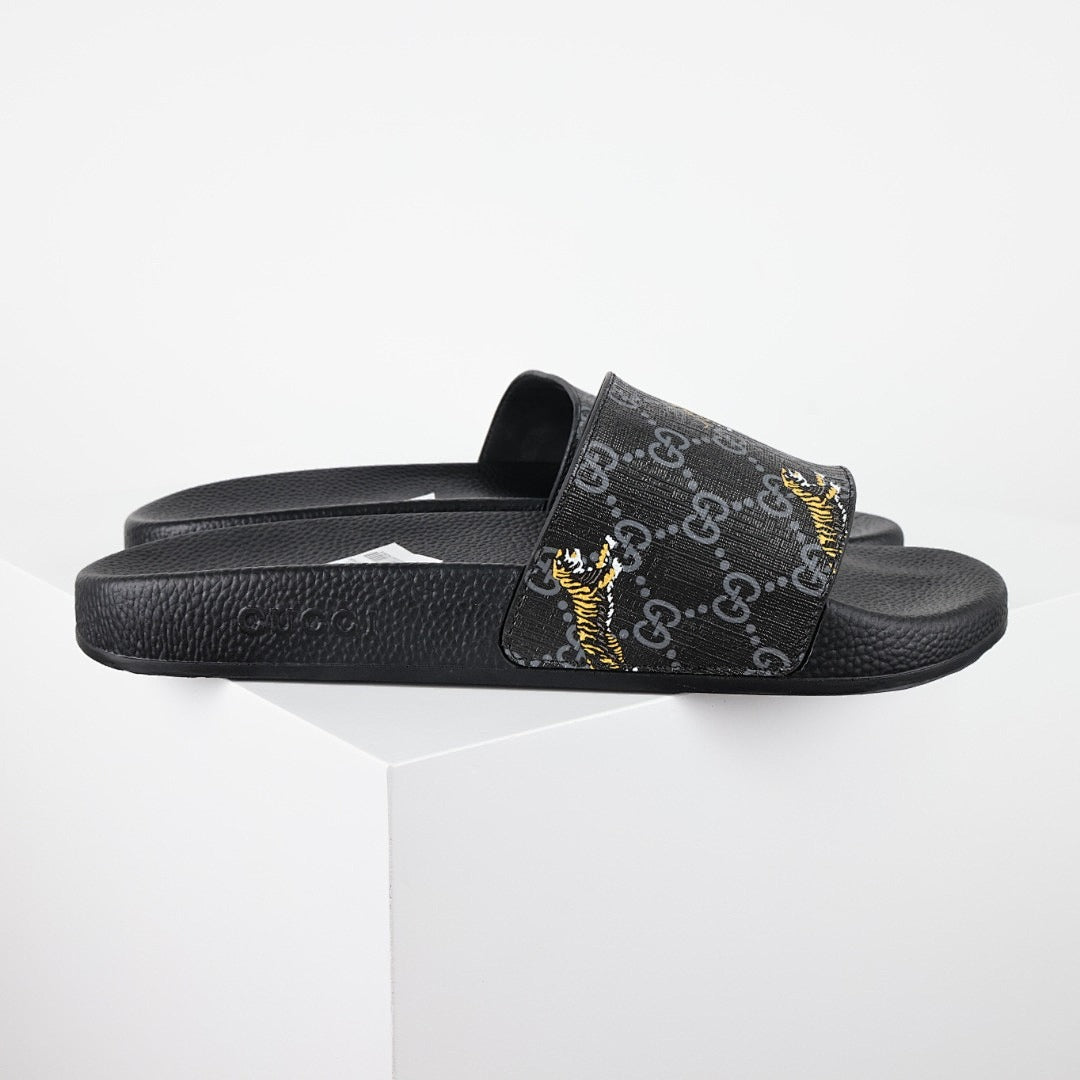 Gucci Slide Sandal 023 - view 3