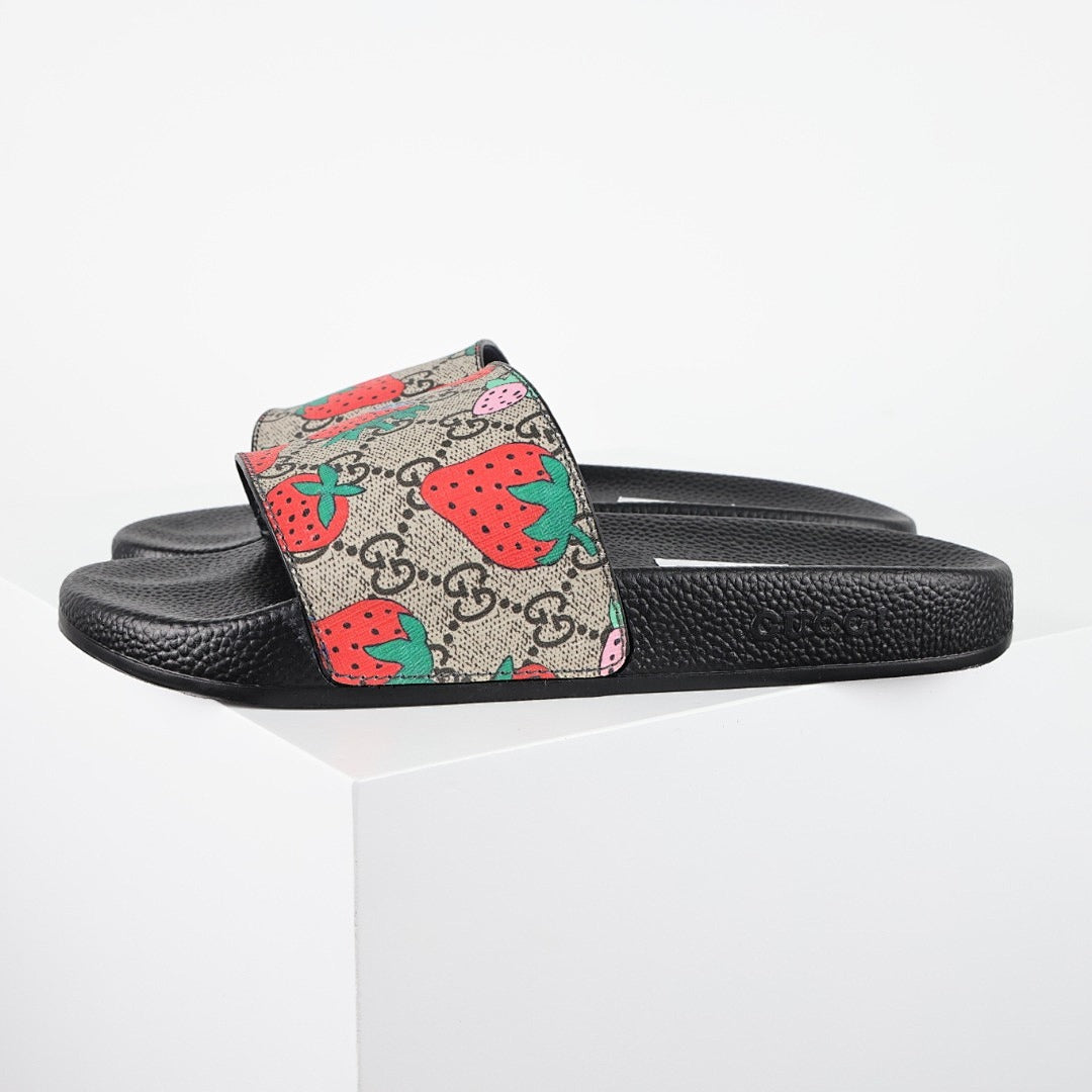 Gucci Slide Sandal 026 - view 1
