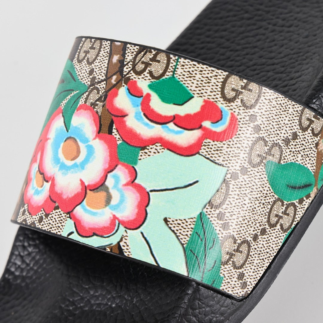Gucci Slide Sandal 027 - view 6