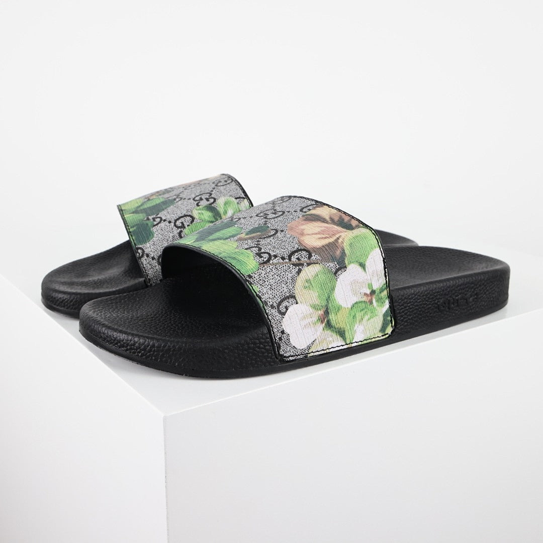 Gucci Slide Sandal 028 - view 2