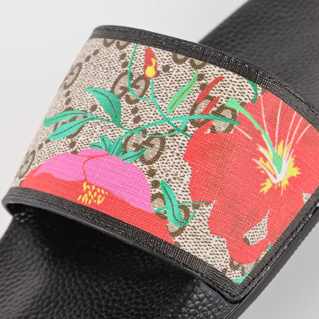Gucci Slide Sandal 029 - view 6