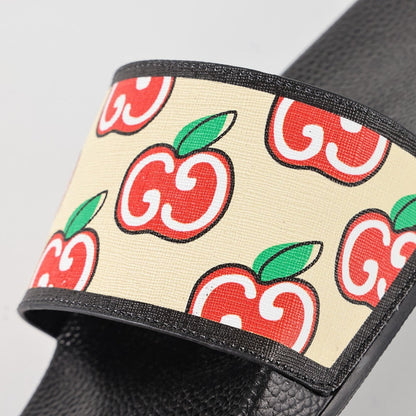 Gucci Slide Sandal 030 - view 6