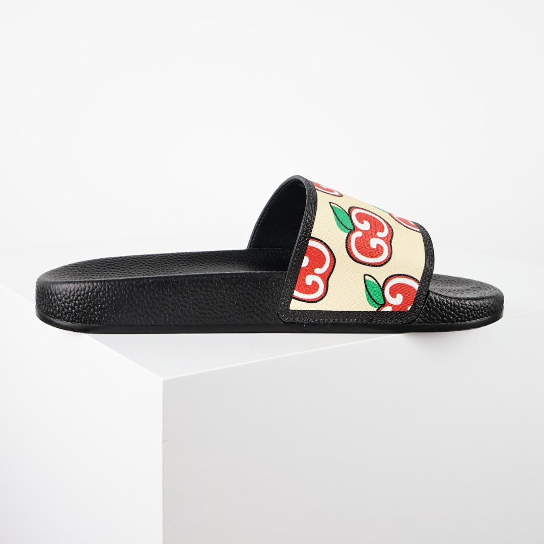 Gucci Slide Sandal 030 - view 7
