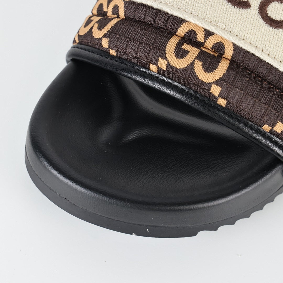 Gucci Slide Sandal 033 - view 5