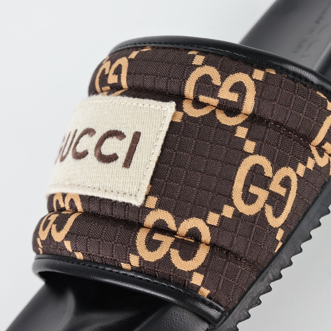 Gucci Slide Sandal 033 - view 6