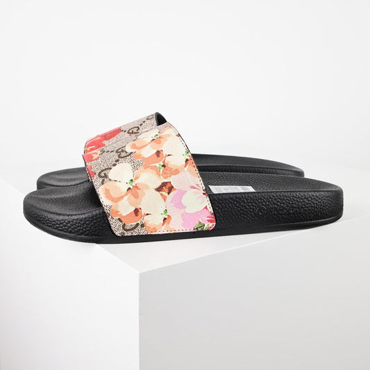 Gucci Slide Sandal 037 - view 1