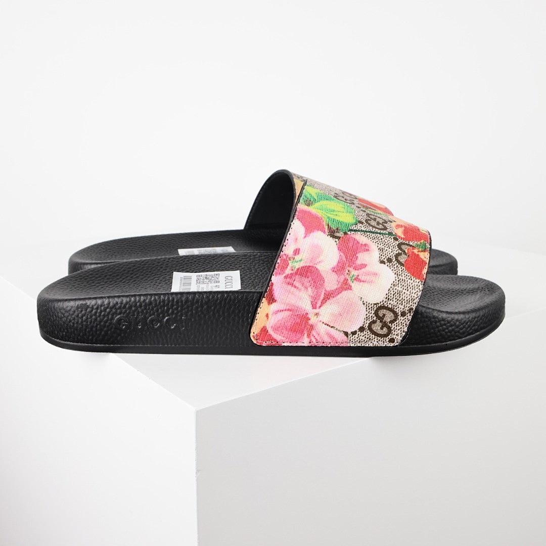 Gucci Slide Sandal 037 - view 3