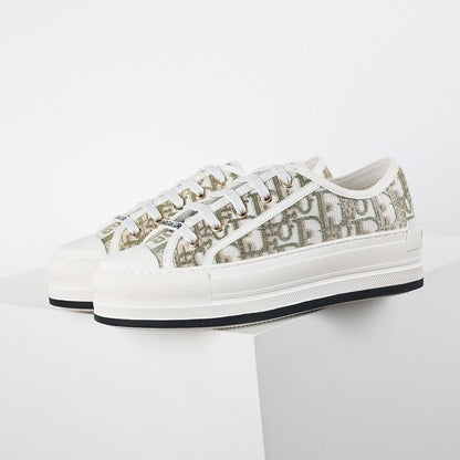 Dior Walk'n'Dior Low-Top Sneakers – Gold Metallic Oblique Jacquard Canvas