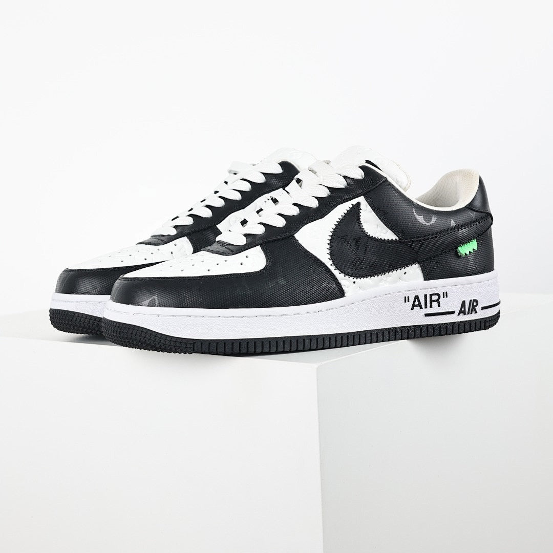 Louis Vuitton x Nike Air Force 1 Sneaker 001 - view 1