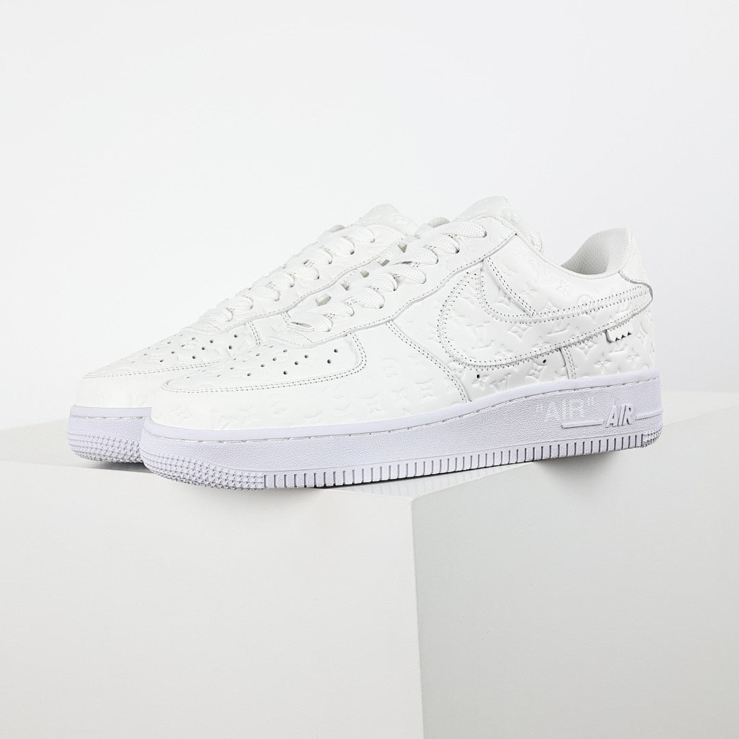 Louis Vuitton x Nike Air Force 1 Sneaker 003 - view 1