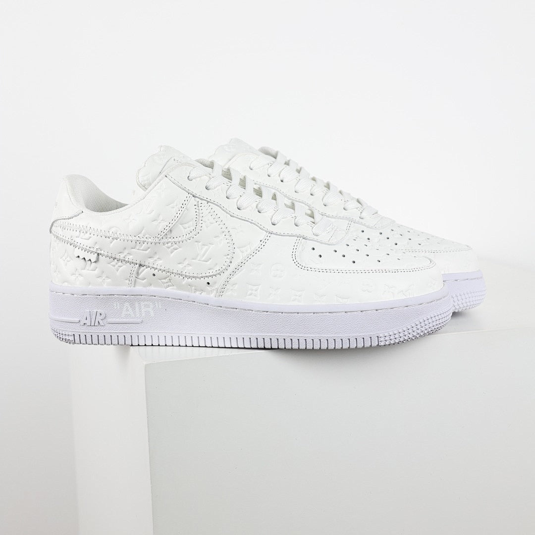Louis Vuitton x Nike Air Force 1 Sneaker 003 - view 3