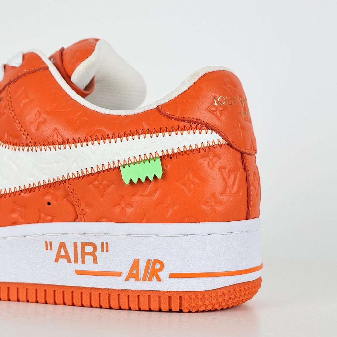Louis Vuitton x Nike Air Force 1 Sneaker 004 - view 4