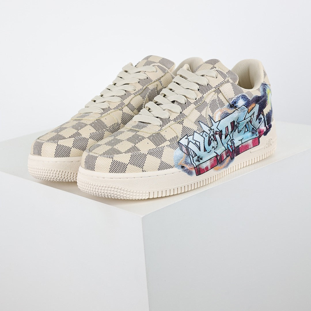 Louis Vuitton x Nike Air Force 1 Sneaker 005 - view 2