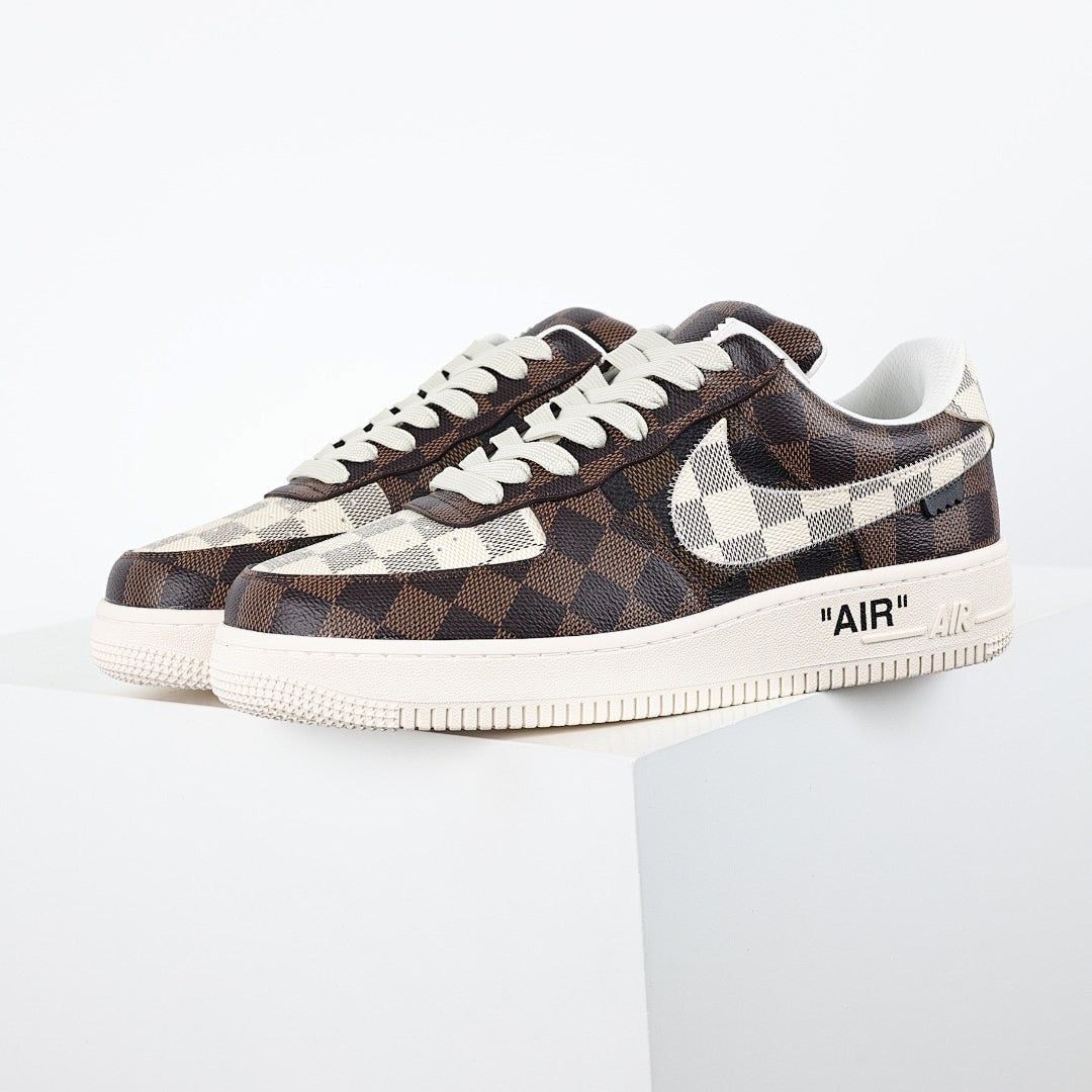 Louis Vuitton x Nike Air Force 1 Sneaker 009 - view 1