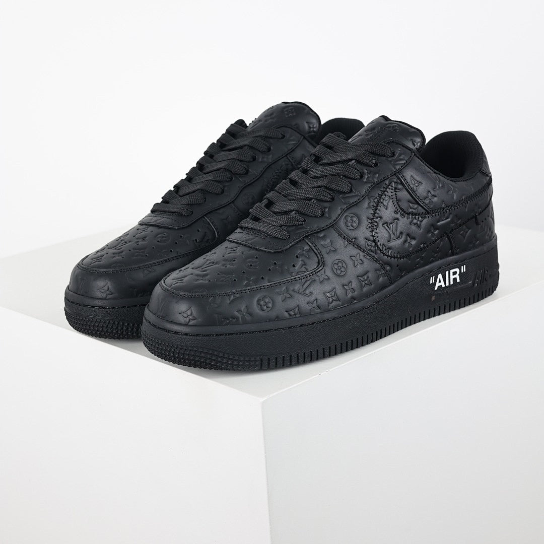 Louis Vuitton x Nike Air Force 1 Sneaker 010 - view 2