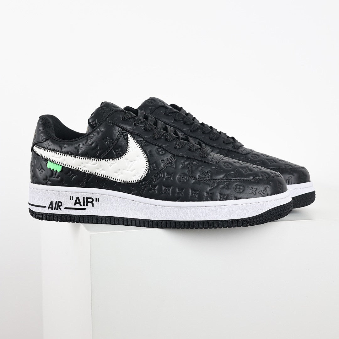Louis Vuitton x Nike Air Force 1 Sneaker 011 - view 3