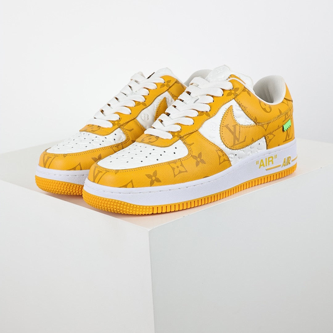 Louis Vuitton x Nike Air Force 1 Sneaker 012 - view 2