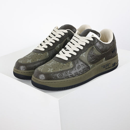 Louis Vuitton x Nike Air Force 1 Sneaker 014 - view 2