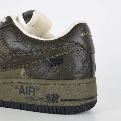 Louis Vuitton x Nike Air Force 1 Sneaker 014 - view 4