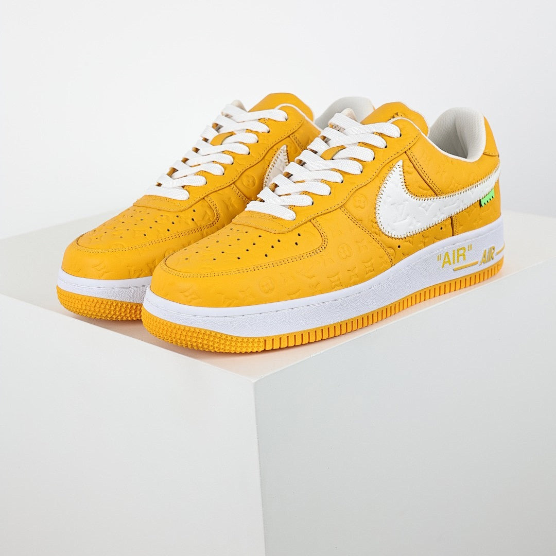 Louis Vuitton x Nike Air Force 1 Sneaker 020 - view 2