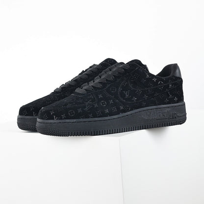 Louis Vuitton x Nike Air Force 1 Sneaker 022 - view 1