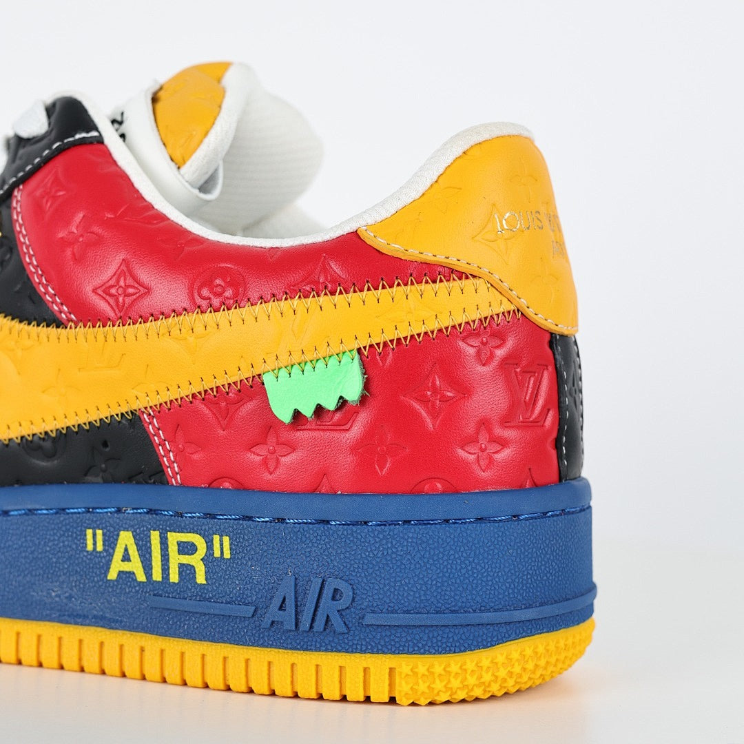 Louis Vuitton x Nike Air Force 1 Sneaker 024 - view 4