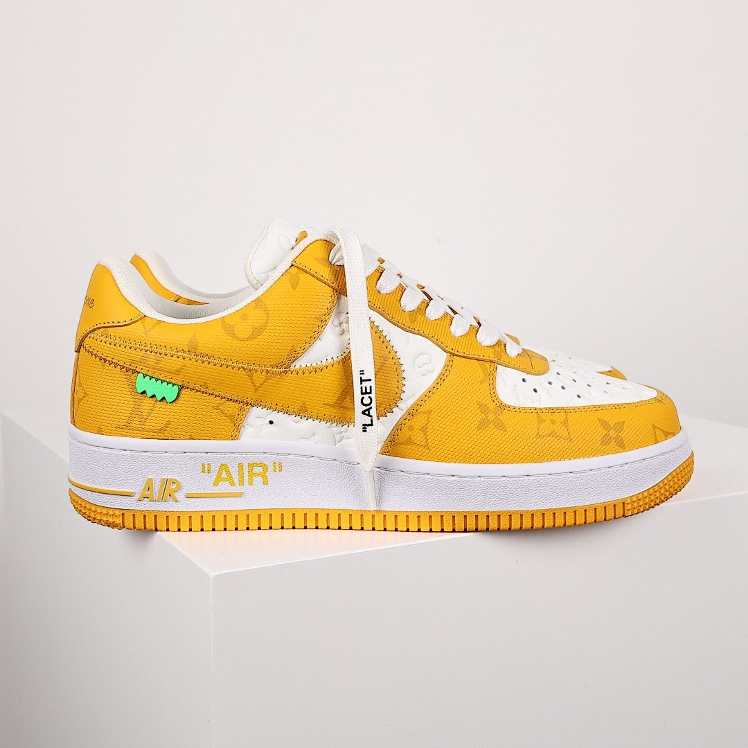 Louis Vuitton x Nike Air Force 1 Sneaker 027 - view 3