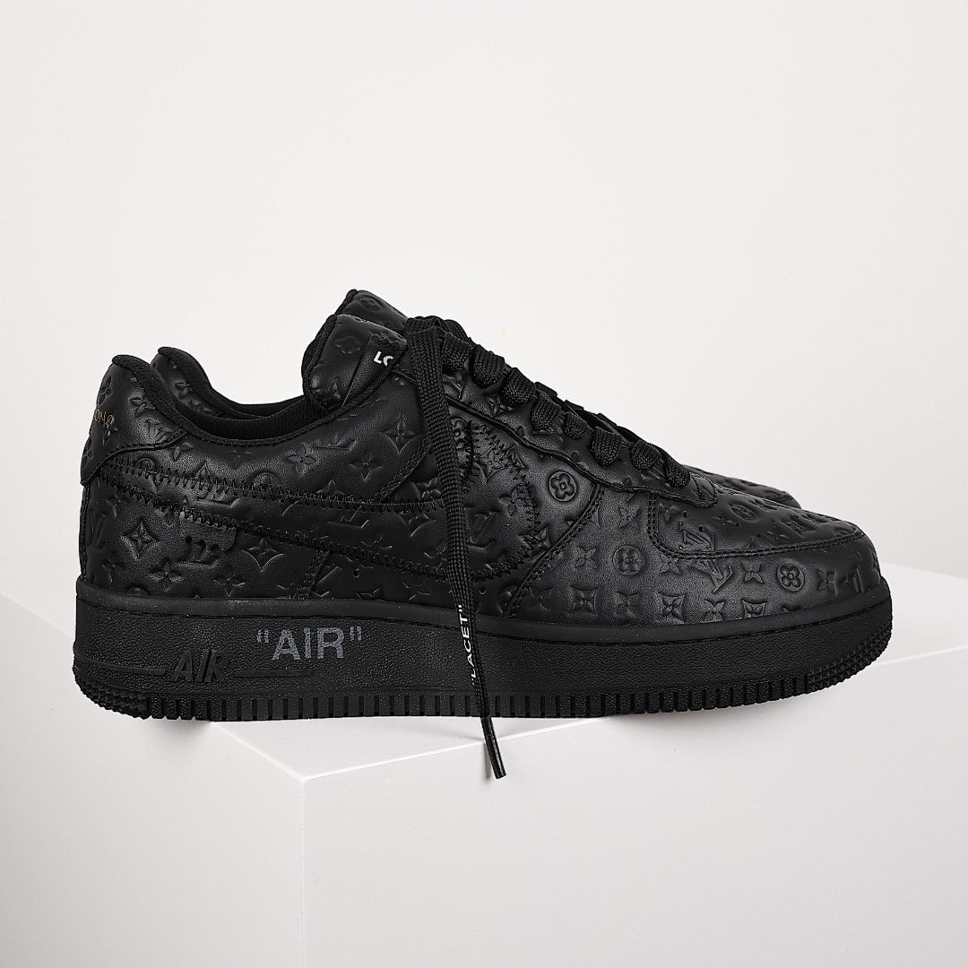 Louis Vuitton x Nike Air Force 1 Sneaker 031 - view 3
