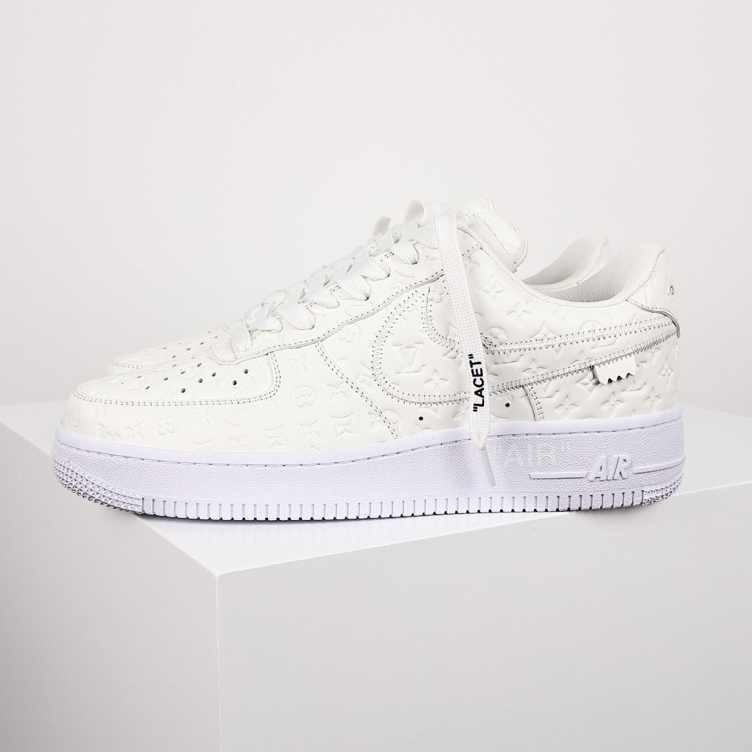 Louis Vuitton x Nike Air Force 1 Sneaker 033 - view 1