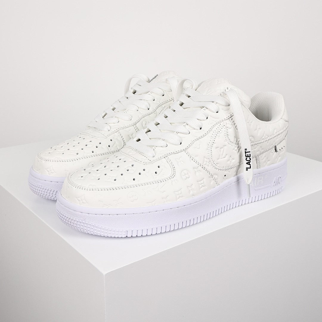 Louis Vuitton x Nike Air Force 1 Sneaker 033 - view 2