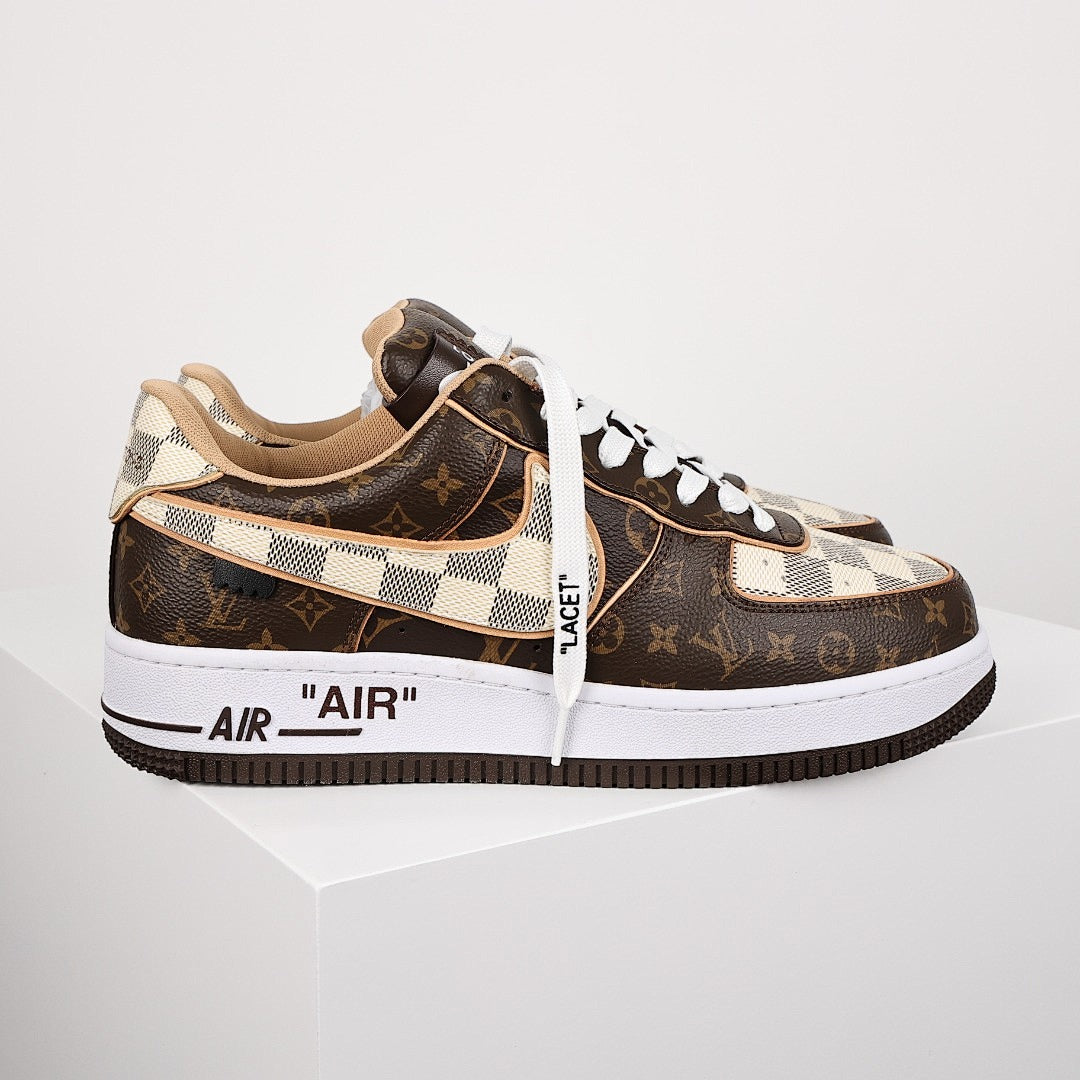 Louis Vuitton x Nike Air Force 1 Sneaker 034 - view 3